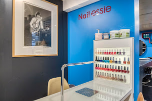 Photo n°3 de MASSATO MARAIS à Paris (Magasin de produits de beauté)