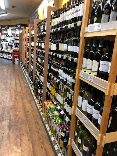 Edeka Jusić - Visual