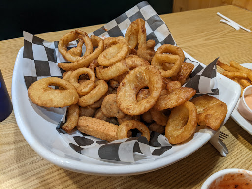 Bishop's Grill - Visual