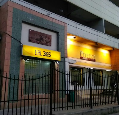 Photos of Pit Stop Super Shop