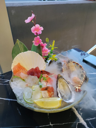 Yule Sushi Gallery - Italy