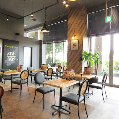 SHIMAUMA BURGER & CAFE イオンモール大高店