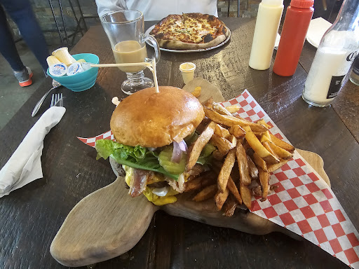 Moonshine BBQ Smokehouse - Thumbnail