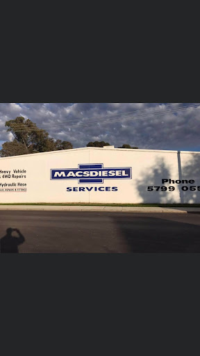 Mac's Diesel - Thumbnail