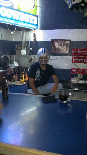 Tolongas Bar - Thumbnail