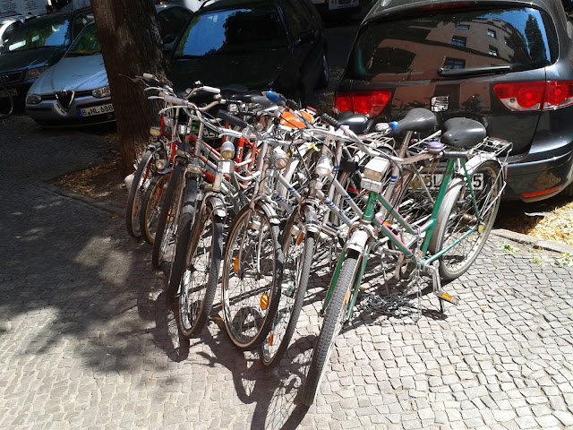 Rent a Bike 44 in Berlin Neukölln