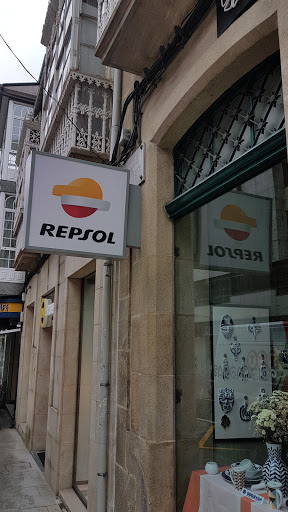 Agencia distribuidora y Servicio mantenimiento de gas butano y propano Repsol - BUTANO GALICIA SL - Thumbnail