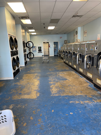 Pelham Coin Laundry Logo