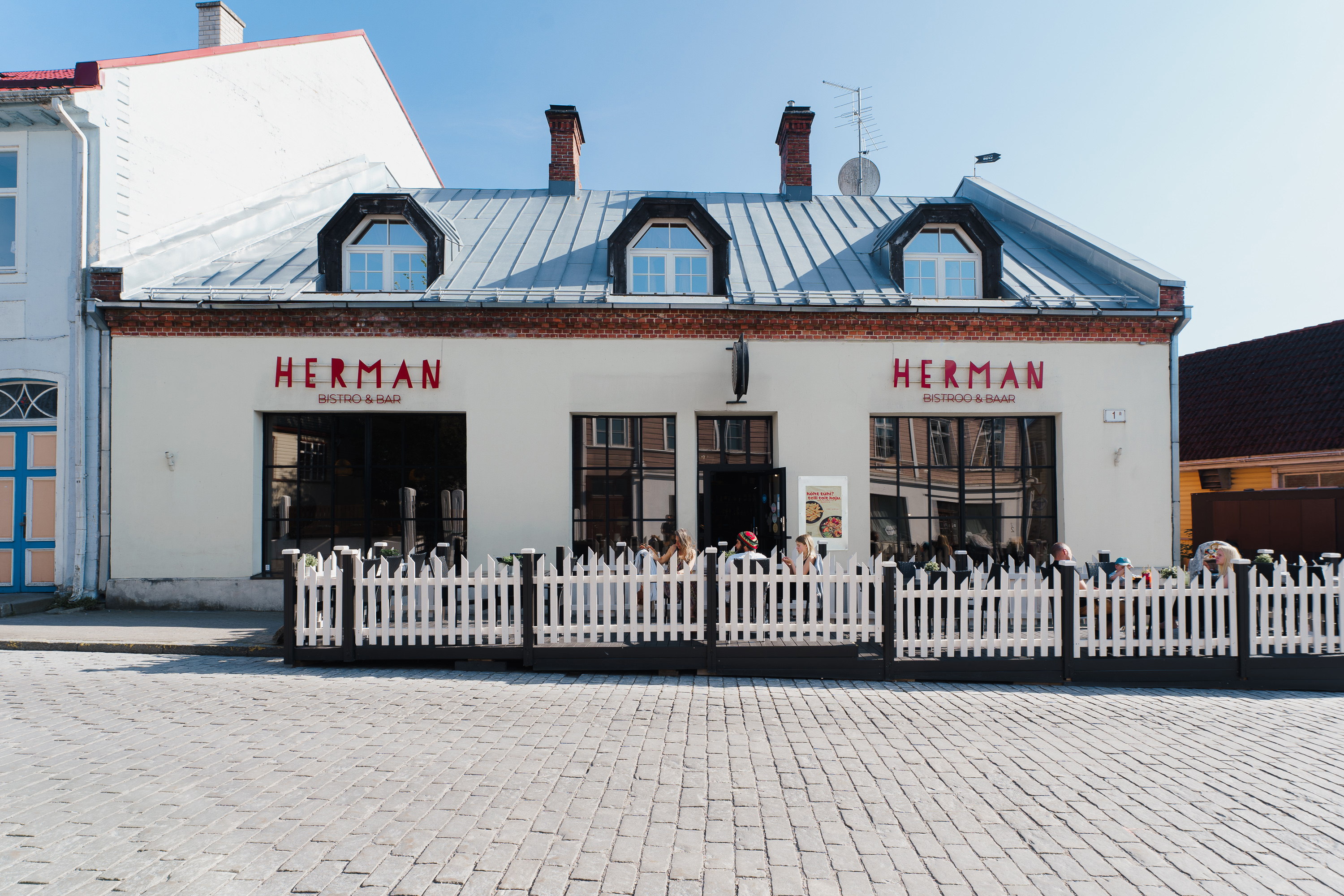 Herman's Bistro & Bar