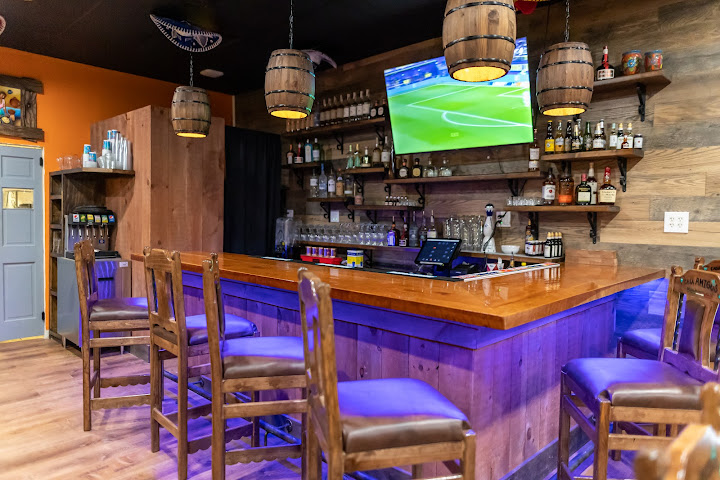 Casa Amigos Mexican Kitchen & Cantina by null