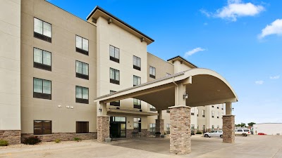 Best Western Plus Williston Hotel & Suites