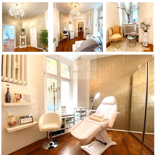 Happy Face Royal Beauty & Ästhetikstudio Fettwegspritze, Microneedling, Hyaluron Pen, Microblading, Plasma Pen uvm - Thumbnail
