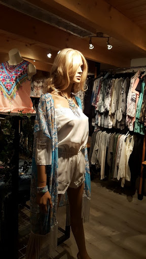 Be Yourself Fashion.nl - Thumbnail