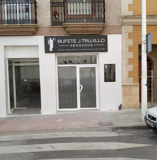 Bufete J. Trujillo Abogados y Mediación SLP