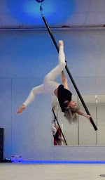 Photo n°5 de Pole Dance Addict 66 à Pia (École de danse)