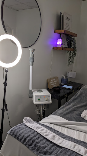 Nyah Elizabeth Esthetics - Thumbnail