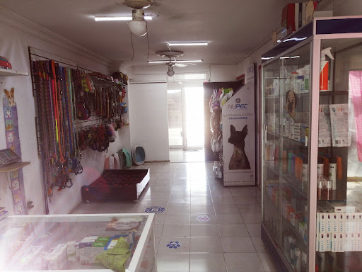 Centro Médico Veterinario Pets HOME Logo