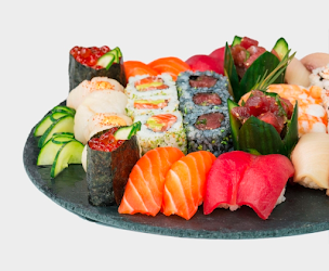 Photo n°3 de Sushiman Intermarché Bourg-en-Bresse à Bourg-en-Bresse (Restaurant de sushis)