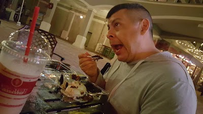 Photos of Cold Stone Creamery