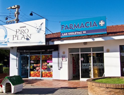 Farmacia Las Violetas III, Author: Lucas Hache