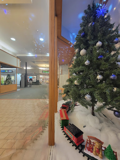 Nugget Mall - Visual