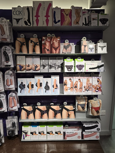 Comments and reviews of Harmony - Oxford Street