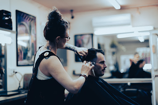 Barber Shop M HairCuts - Thumbnail