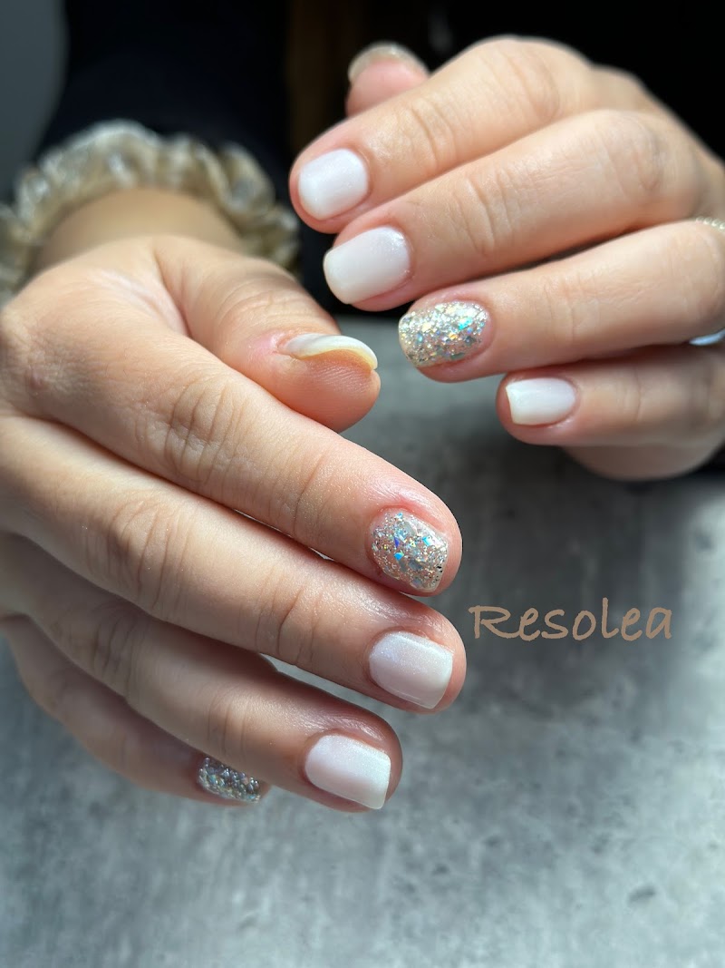 よもぎ蒸し・ネイルサロン【Resolea】レゾレア