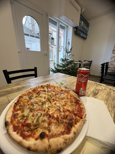 Photo 4 - Napoli Pizza
