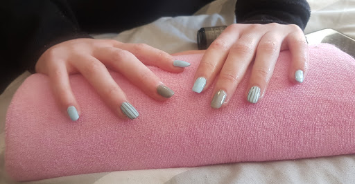 E C Beauty - Thumbnail