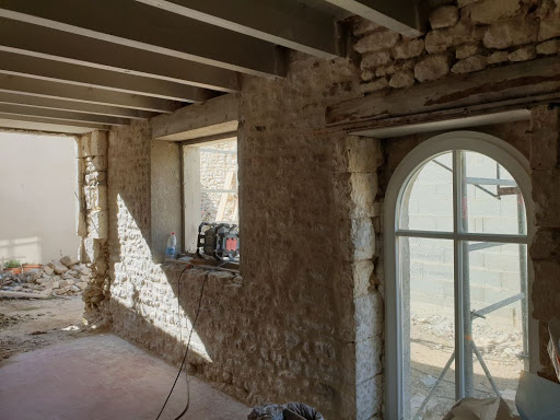 Photo de RENOV HABITAT à Surgères (17700)