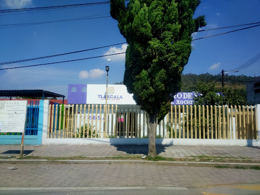 Centro De Salud - San Miguel Xochitecatitla