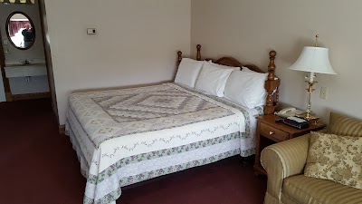 Photos of Inn At Amish Door