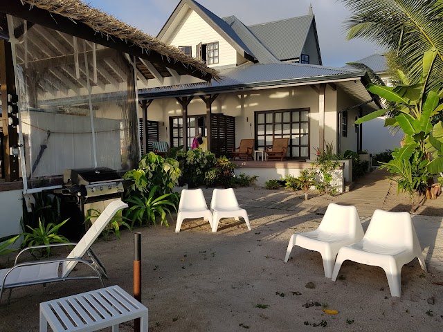Le Nautique Luxury Waterfront Hotel