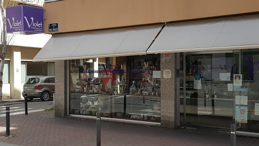 Violet Pastisseria & Confiteria