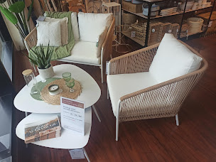 Photo n°7 de Maisons du Monde à Dreux (Magasin de canapés)