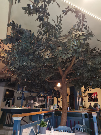 Bistro Cafe Kulisse - Thumbnail