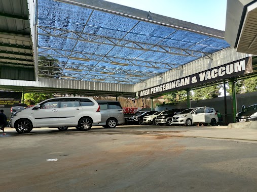 Carwash Park, Author: ari bajaartha