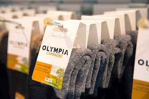 Photo n°3 de Chaussettes Olympia à Romilly-sur-Seine (Magasin de vêtements)