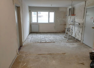 Photo n°9 de ECT - Expert Conseil en Travaux / Socorebat Amiens - Entreprise de rénovation, extension de maison, travaux tous corps d'état à Pont-de-Metz (Carreleur)