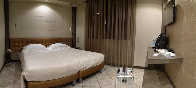 Hotel Due Pini - Palestra,Sauna,Parcheggio privato,Bar esterno,Giardino