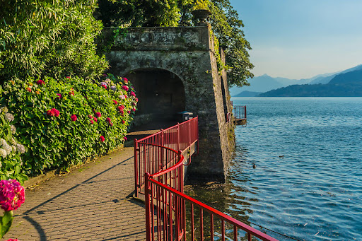 Como Lake Portal - Thumbnail