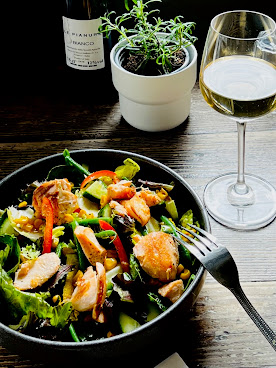 Sawyer and Gray by null