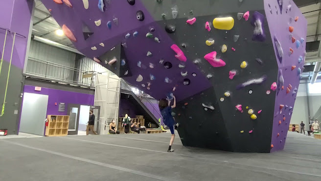 DYNO Detroit Climbing by null