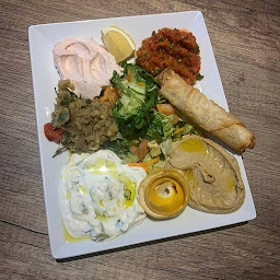 Photo n°27 de Le Mondial - Meilleur kebab de Paris à Paris (Sandwicherie)