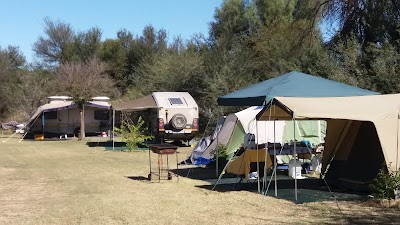Photos of Op-U-Oewer Caravan and Camping