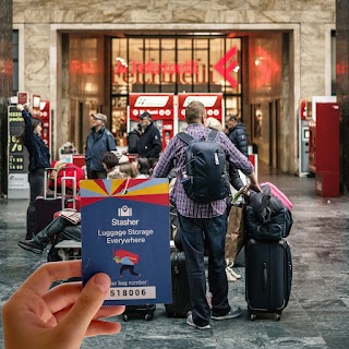 Stasher Luggage Storage - Stenhouse Road