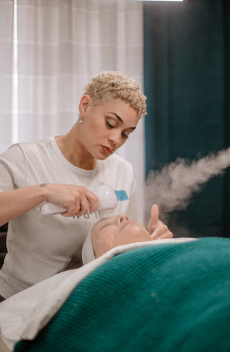 Rai Esthetics - Visual