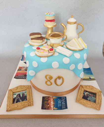 Creative Cakes by Lucy - Thumbnail