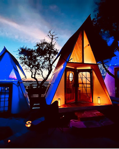 The Retreat on the Hill by null